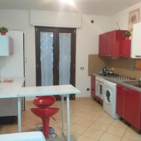 Guest house Hillary E Vale *