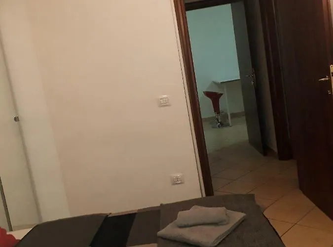 Pensión Hillary E Vale Roma